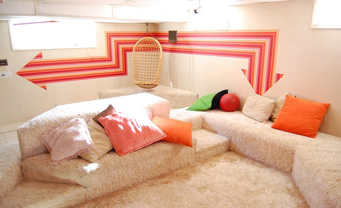 conversation pit